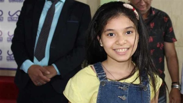 مصرع طفلة دهسًا أسفل عجلات أتوبيس بالمعادي