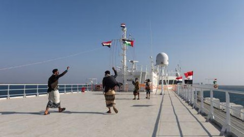 إيران تهدد بإغلاق البحر المتوسط وممرات مائية أخرى