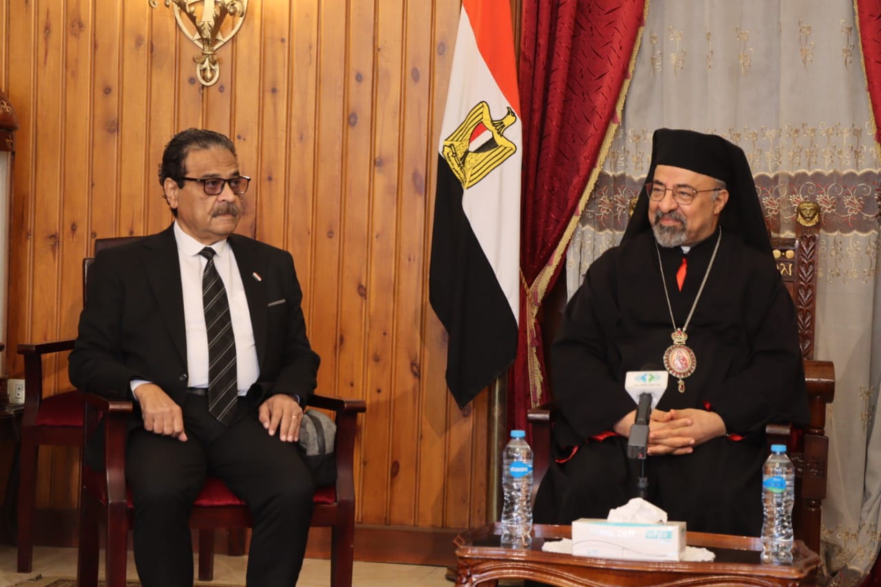 بطريرك الأقباط الكاثوليك يستقبل المرشح الرئاسي فريد زهران ووفد من حملته الانتخابية