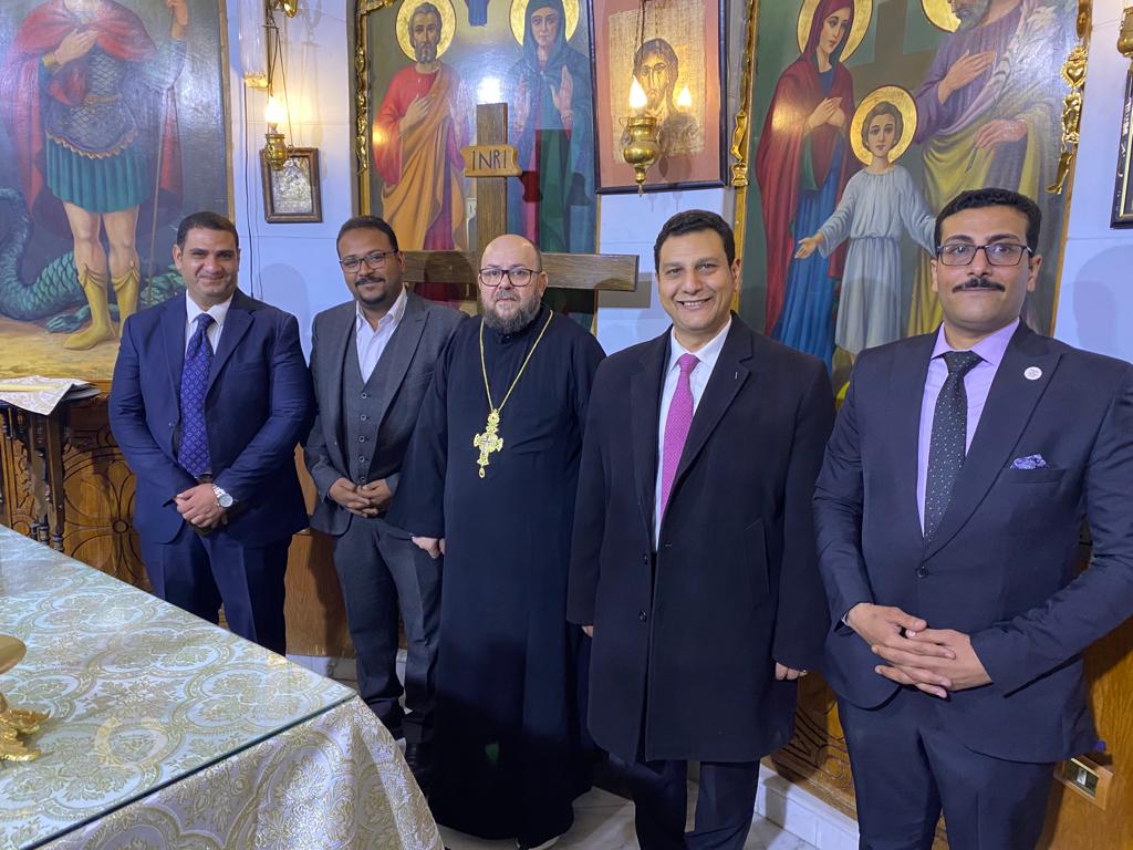 المصريين الأحرار يهنئ كنائس مصر الجديدة والزيتون باعياد الميلاد المجيدة
