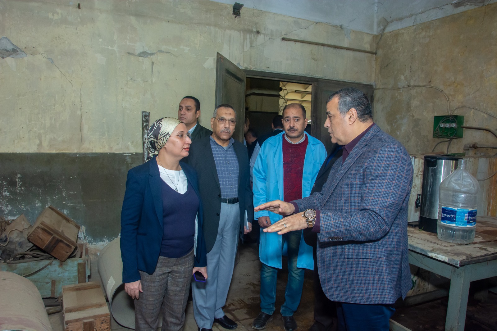 خلال مرور مفاجيء.."وزير الدولة للإنتاج الحربي" يتابع انتظام سير العمل في "شبرا للصناعات الهندسية" و"حلوان لمحركات الديزل"، ويؤكد: المرحلة المقبلة مرحلة استكمال لمسيرة الإنتاج والبناء