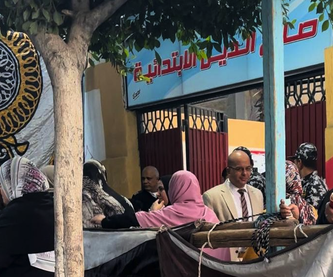 المتحدث الرسمي لحملة فريد زهران يدلي بصوته فى الإسكندرية