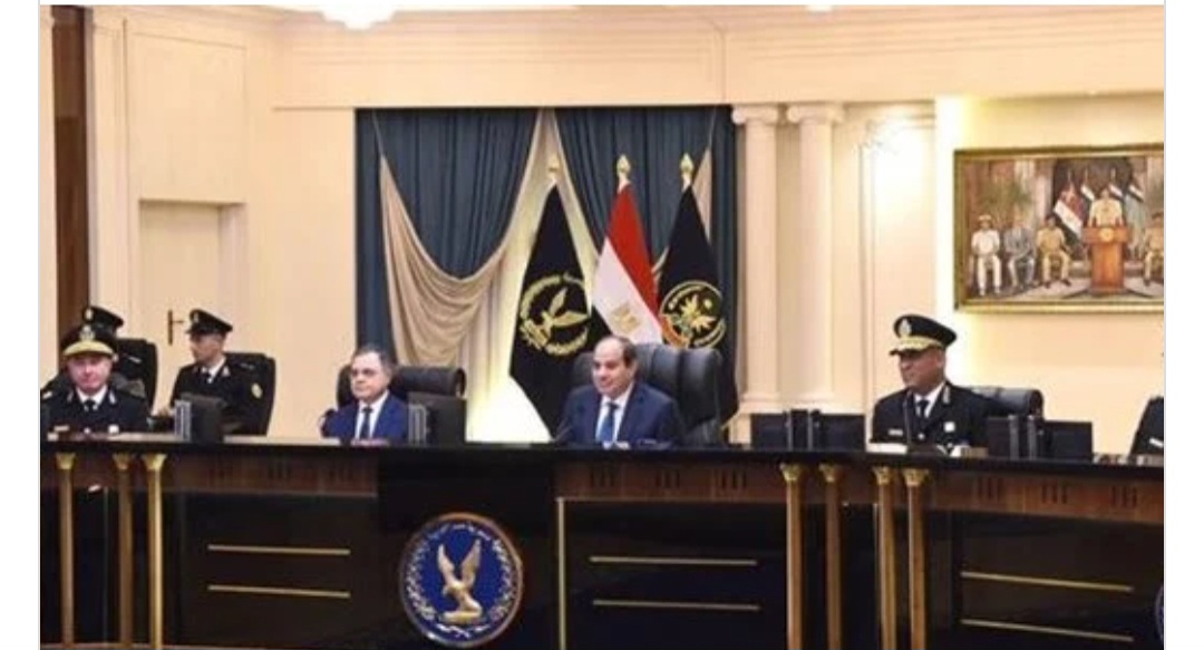 السيسي يؤكد على التضحية الكبيرة للشرطة المصرية في مواجهة الإرهاب