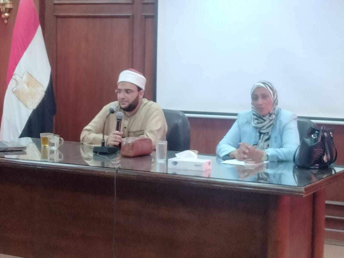 "وزارة الإنتاج الحربي" تنظم ندوتين توعويتين للعاملين بالشركات والوحدات التابعة حول "دور مكارم الأخلاق في بناء الفرد والمجتمع"