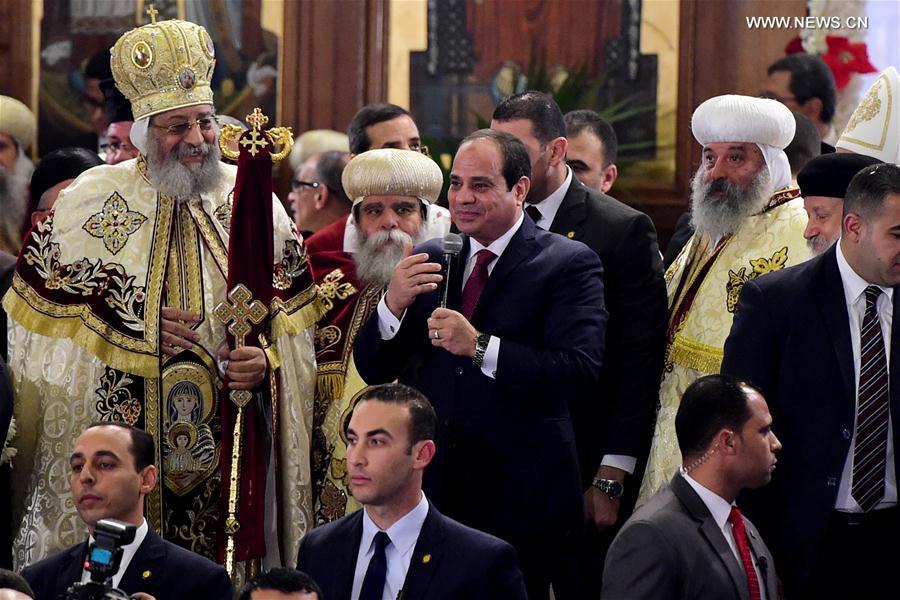 الرئيس السيسي يشارك في عيد الميلاد المجيد بالعاصمة الإدارية.. بث مباشر