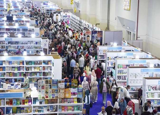وزيرة الثقافة: معرض القاهرة الدولي للكتاب يعد ثاني أهم معرض على مستوى العالم