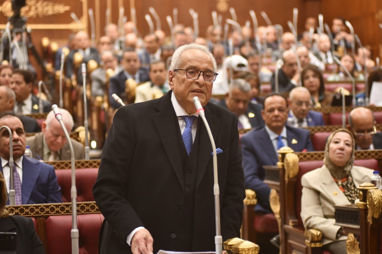إنجازات خالدة عبر التاريخ.."وكيل الشيوخ " يهنئ الرئيس السيسي ووزارة الداخلية بعيد الشرطة وثورة يناير