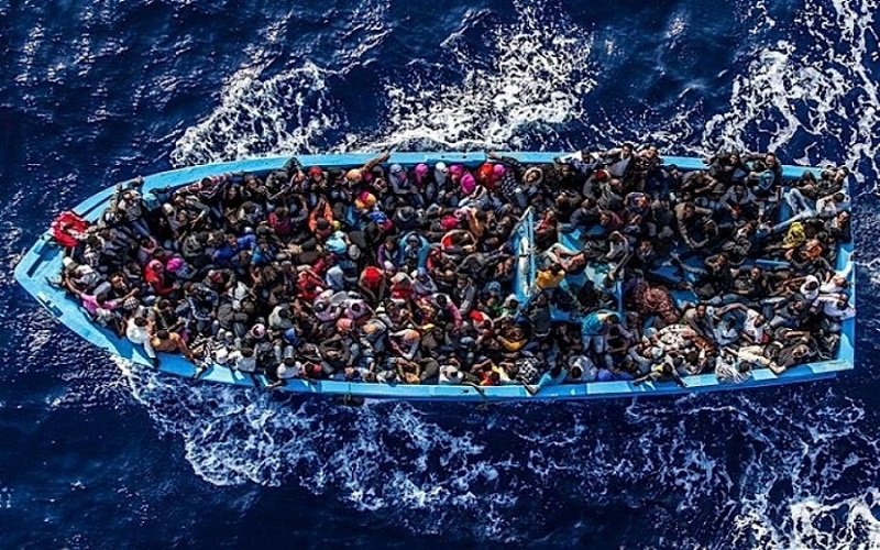 مقتل أكثر من 20 مهاجرًا في غرق قارب قبالة سواحل السنغال