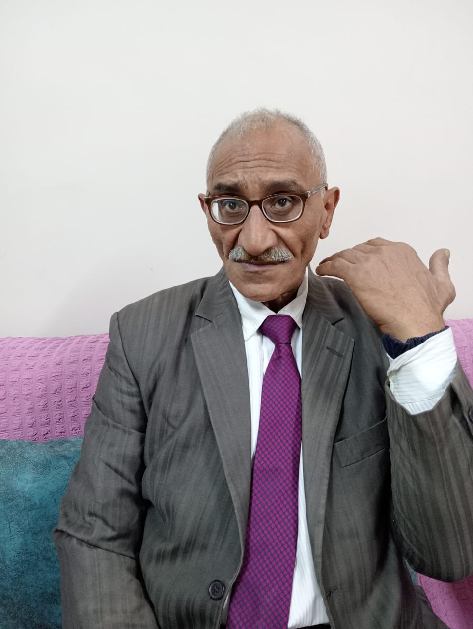 مجمد عبد القادر يكتب..عن العمالة غير المنتظمة وزيادة الاجور
