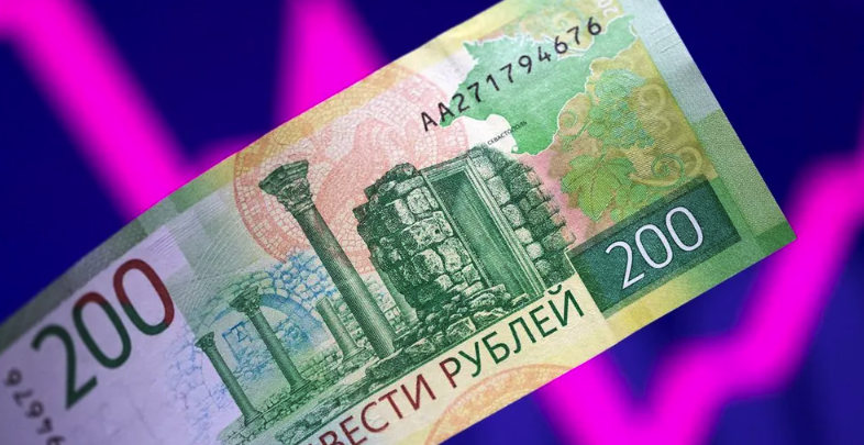 سعر الروبل الروسي أمام الجنيه المصري في تعاملات اليوم الأربعاء 28-2-2024