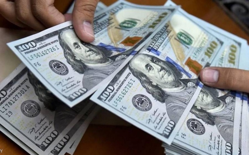 سعر الدولار أمام الجنيه المصري في تعاملات اليوم الإثنين 5-2-2024