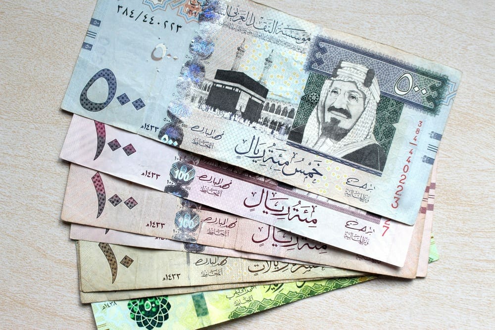 سعر الريال السعودي أمام الجنيه المصري في تعاملات اليوم الأربعاء 6-3-2024