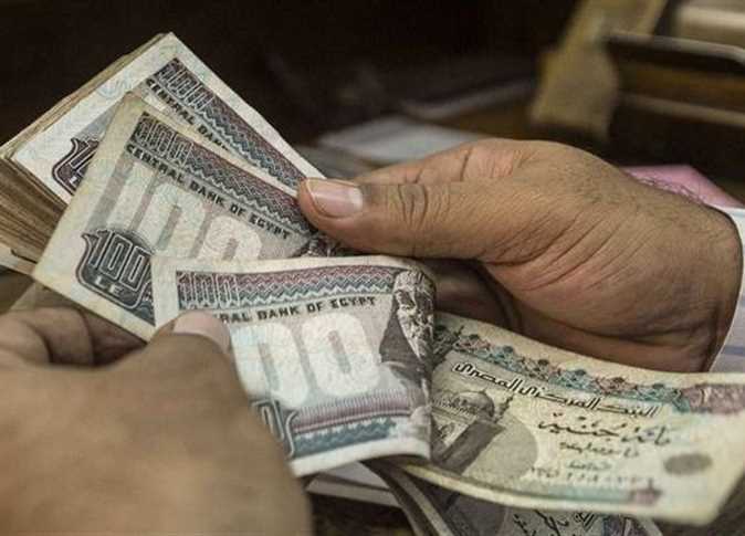 مفاجأة سارة.. صرف نصف شهر مكافأة قبل شهر رمضان 2024 للموظفين وأصحاب المعاشات