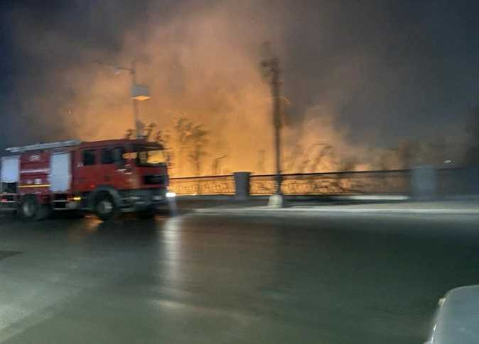السيطرة على حريق داخل جزيرة بكورنيش المعادي