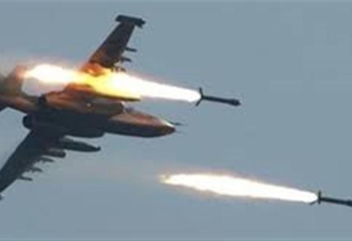 الحوثيون: هجوم أمريكي بريطاني بثلاث غارات يستهدف منطقة رأس عيسى باليمن