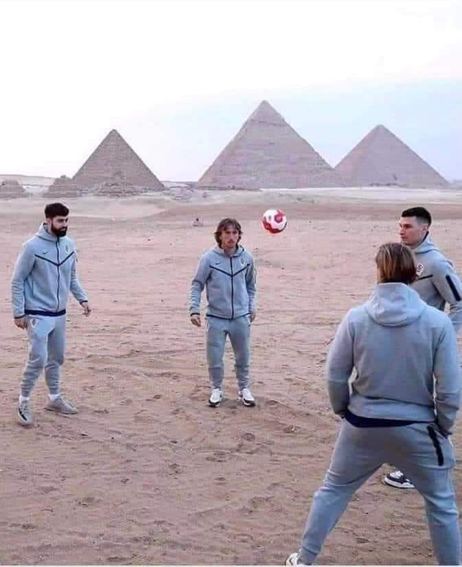 أول تعليق لمودريتش بعد زيارة الأهرامات قبل نهائي كأس عاصمة