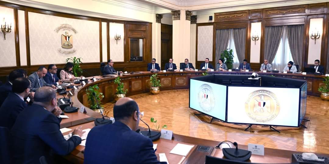 الحوار الوطني يثمن لقائه مع دولة رئيس الوزراء واهتمامه بوضع التوصيات حيز التنفيذ