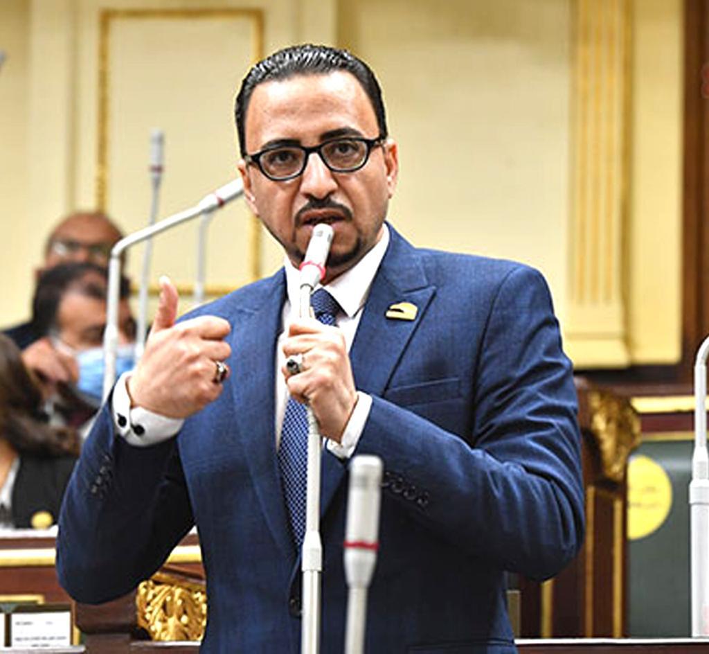 النائب محمد عزت القاضي يوجه التحية لأرواح الشهداء.. ويؤكد: كلمة الرئيس السيسى تؤكد أن مصر تحترم ابنائها المخلصين