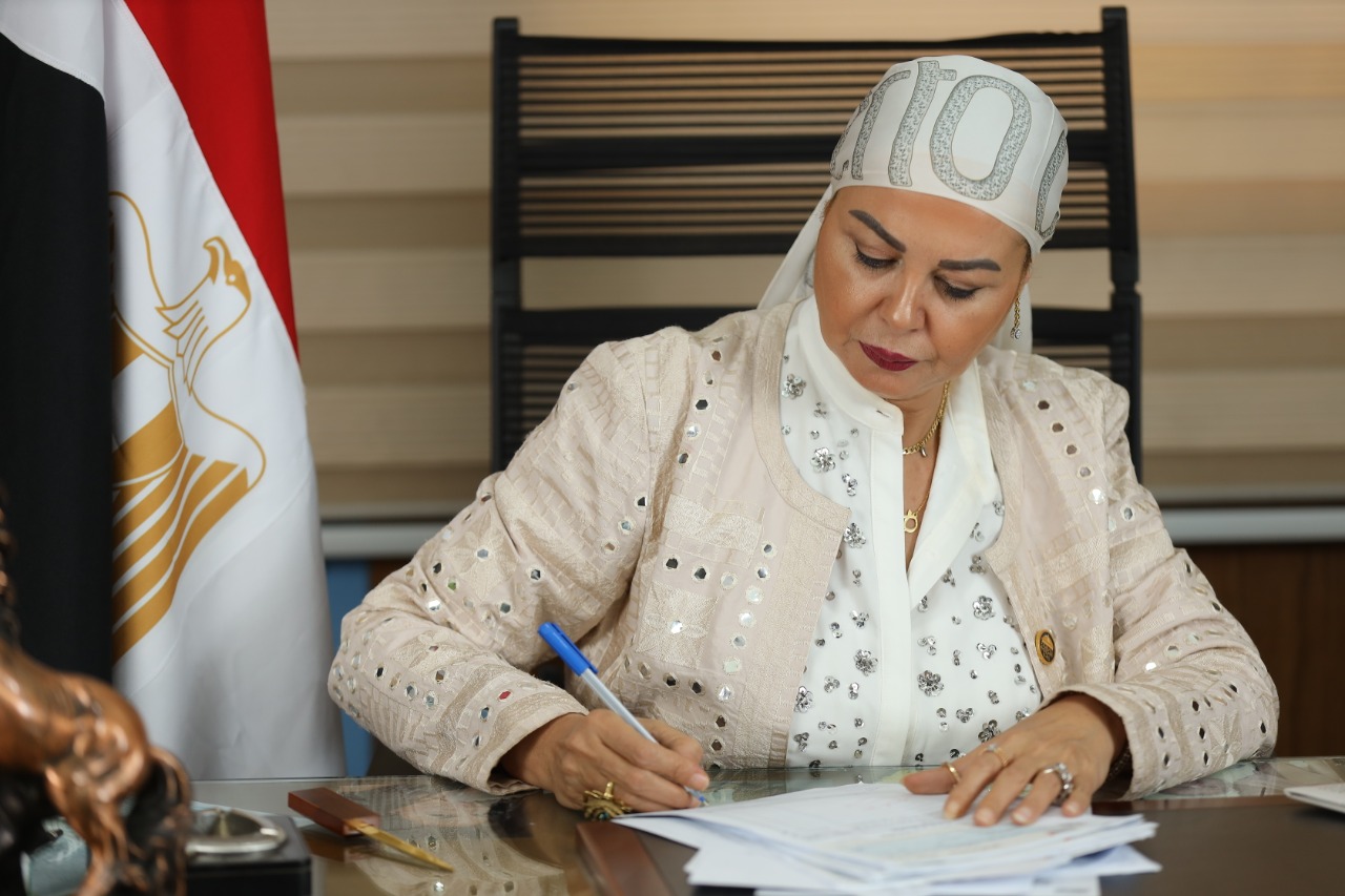 برلمانية: تنفيذ الحكومة لمخرجات "الحوار الوطنى" يخلق حالة ايجابية داخل الأحزاب والقوى السياسية