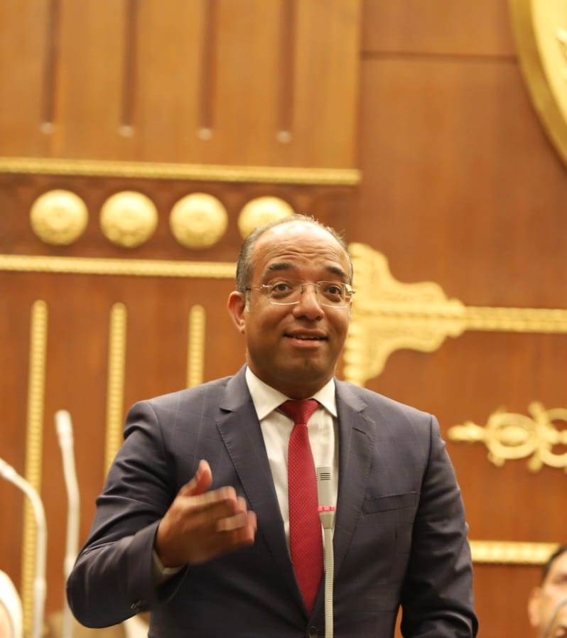 رئيس صحة الشيوخ: يطالب بزيارة ميدانية لمحافظات التأمين الصحي الشامل للتعرف على أبرز المعوقات