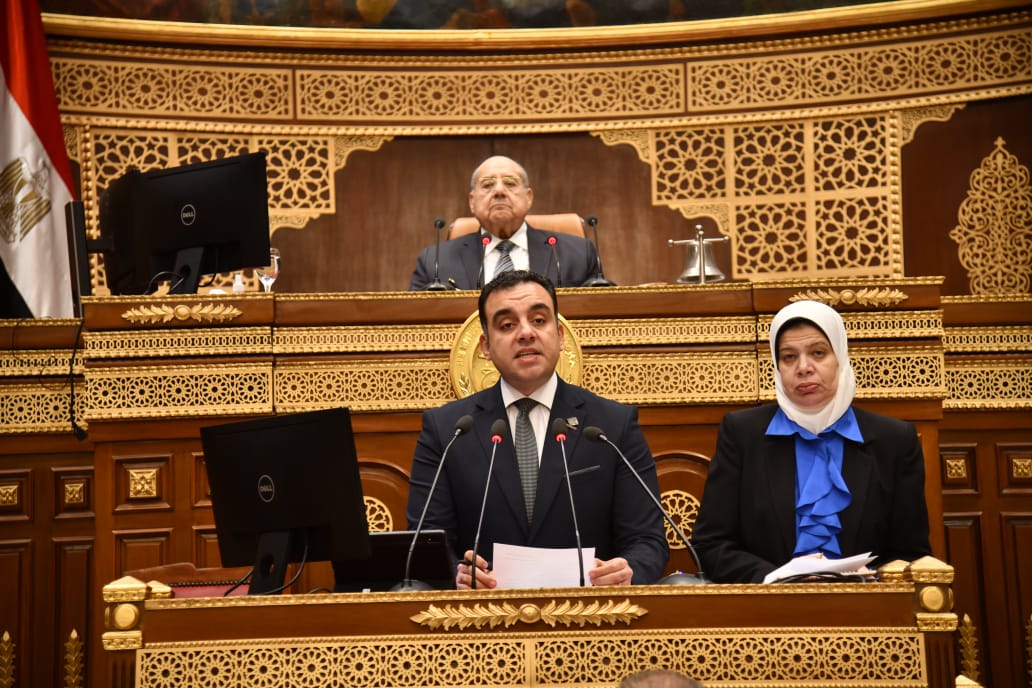 نائب وزير الزراعة .. القطن يمثل مصدر دخل قومي كبير لمصري، لاسيما النقد الأجنبي