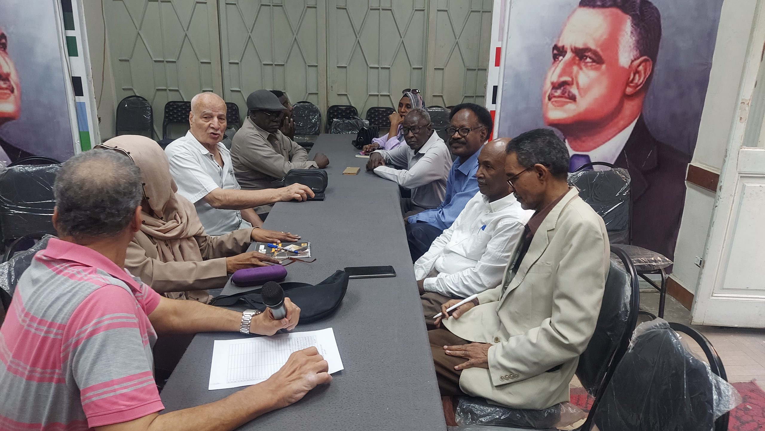 الحزب العربى الناصرى يجمع القوى السياسية السودانية ويطرح توصيات بشأن الأزمة الحالية