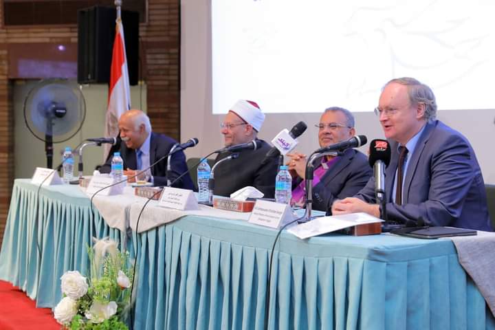 بحضور المفتى.. الهيئة الإنجيلية تختتم مشروع "دعم الديمقراطية والسلام المجتمعي"
