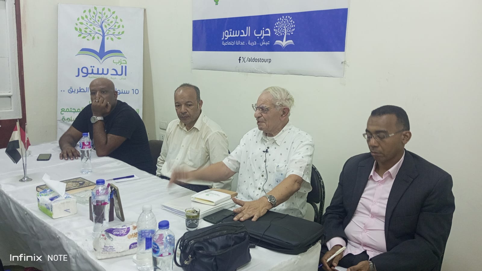 بندوة حزب الدستور.. سمير عليش: هناك تحديات تواجه صناعة السكر وتأثيرها على الاقتصاد المحلي