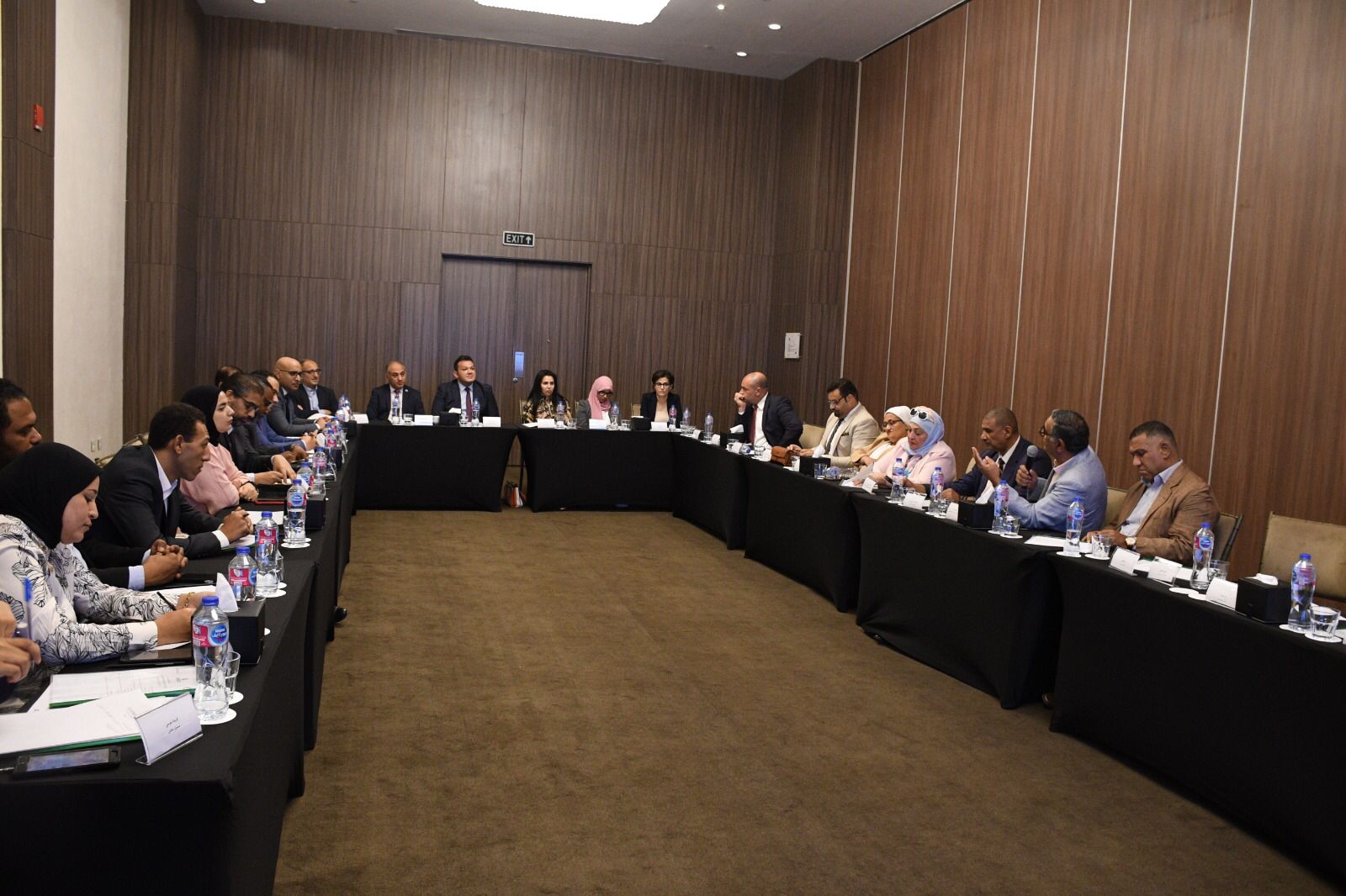 نواب يطالبون بخريطة استثمارية للمشروعات المتوسطة و الصغيرة بمحافظات الصعيد و محفزات لتصدير منتجاتها
