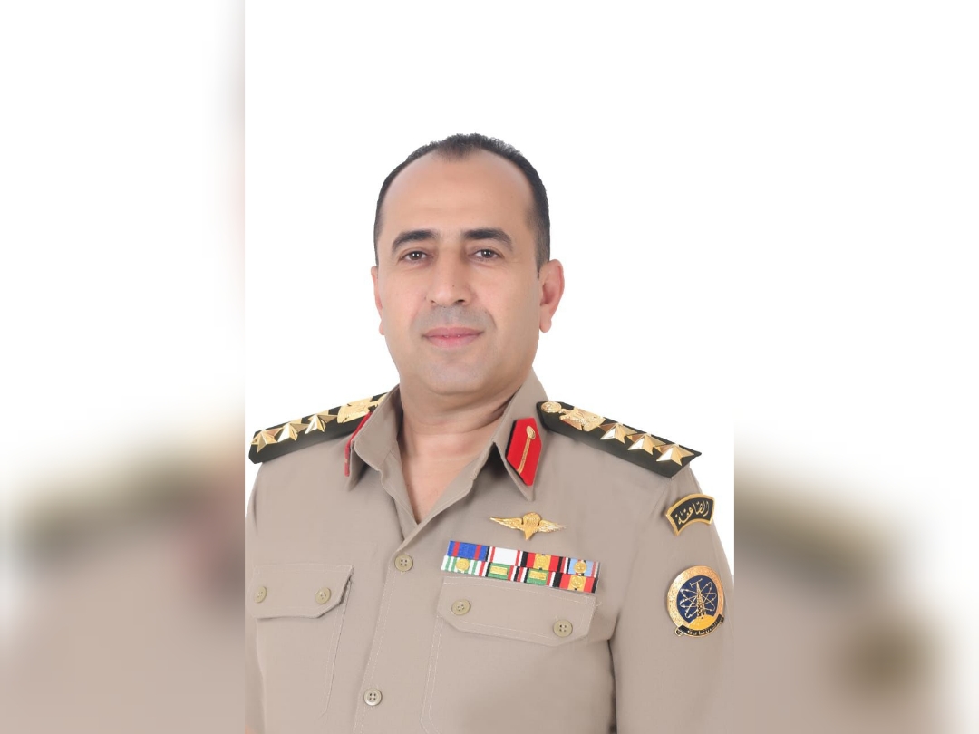 الاعلامى ماهر طلعت يهنىء العميد محمد هاني لترقيته