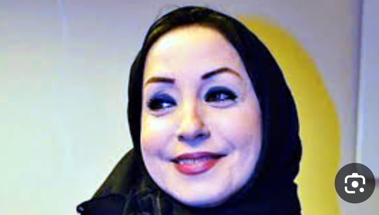 جارِ محاكمتها .. سيدة تنتحل صفة أمين عام حزب "نداء مصر" وتنذر رئيسه و " قاض"..
