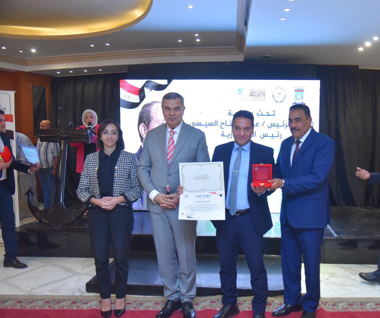 فوز باحث بمركز بحوث الصحراء في المبادرة الوطنية للمشروعات الخضراء الذكية