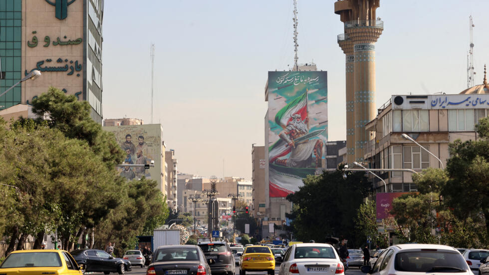 تحدث عن موعده المتوقع.. مصدر لـCNN: هجمات إسرائيل على إيران ستُقابل بـ"رد حاسم ومؤلم"