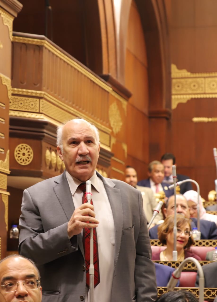السيد عبدالعال يطالب بتقييم تحرير السياسات الزراعية