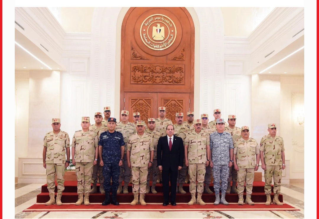 الرئيس السيسى يرأس اجتماع المجلس الأعلى للقوات المسلحة بالقيادة الاستراتيجية