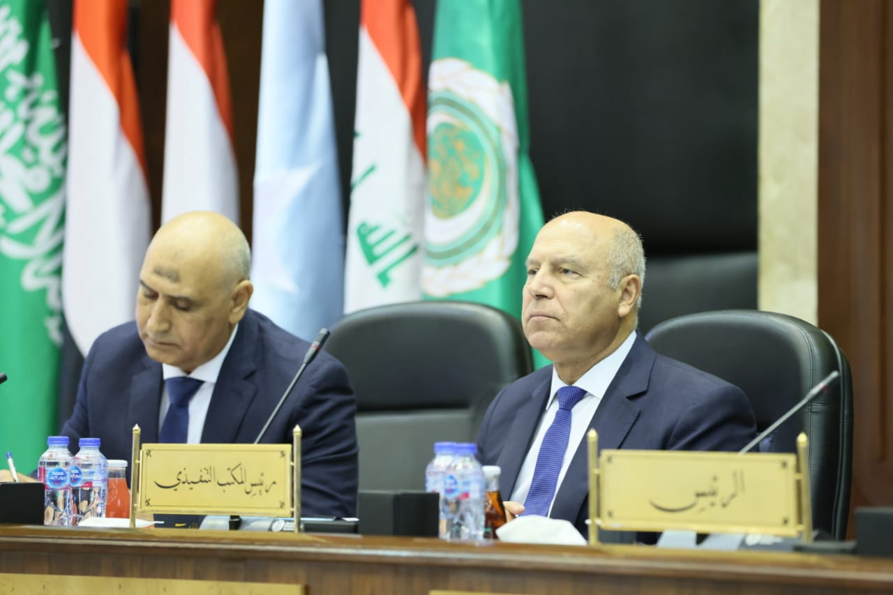 وزير الصناعة والنقل : النقل أصبح من أهم عناصر التطور في العالم