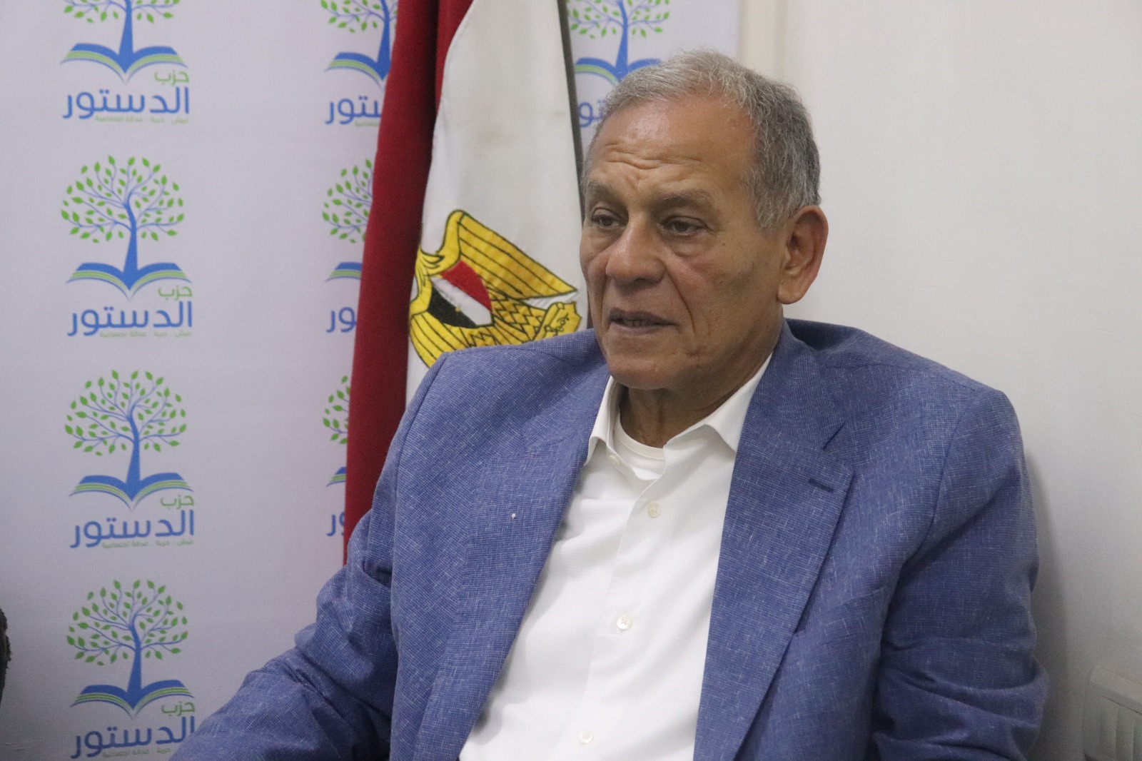 السادات: اختيارات حكومة ترامب متشددة.. وعلى الأحزاب المصرية الاستفادة من تجربته في الانتخابات
