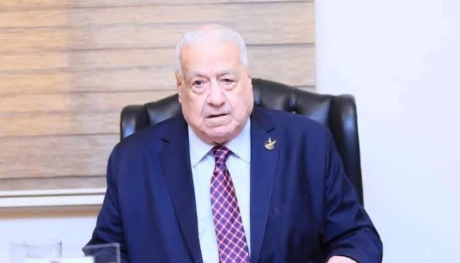 منسق عام شباب اسوان ينعي الفريق جلال الهريدي