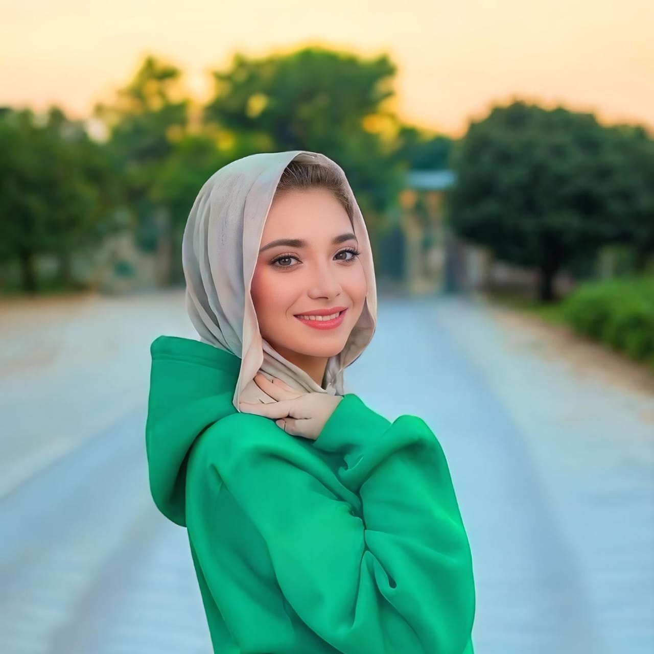 ميادة مجدي.. فنانة تشكيلية شابة تترك بصمة مميزة في عالم الفن المصري