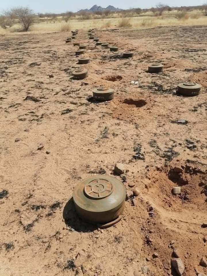 انفجار لغم يُصيب شخص خلال تنقيبه عن الذهب شمال أسوان