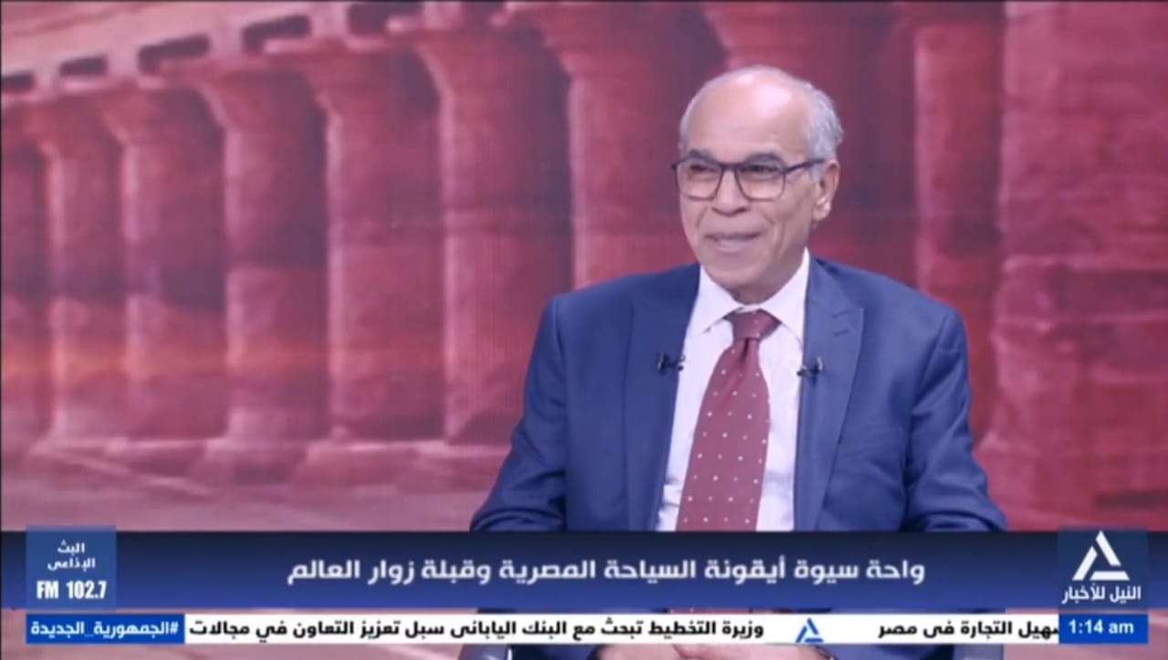 محمد حسن: ضرورة الاستثمار بقوة في خلق خطوط طيران متعددة إلى مطار سيوة