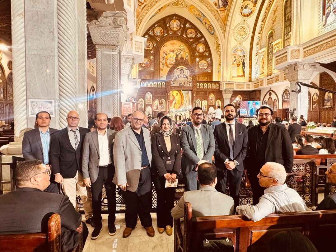 وفد من الحركة المدنية الديمقراطية يزور الكاتدرائية المرقسية لتهنئة المسيحيين بعيد القيامة
