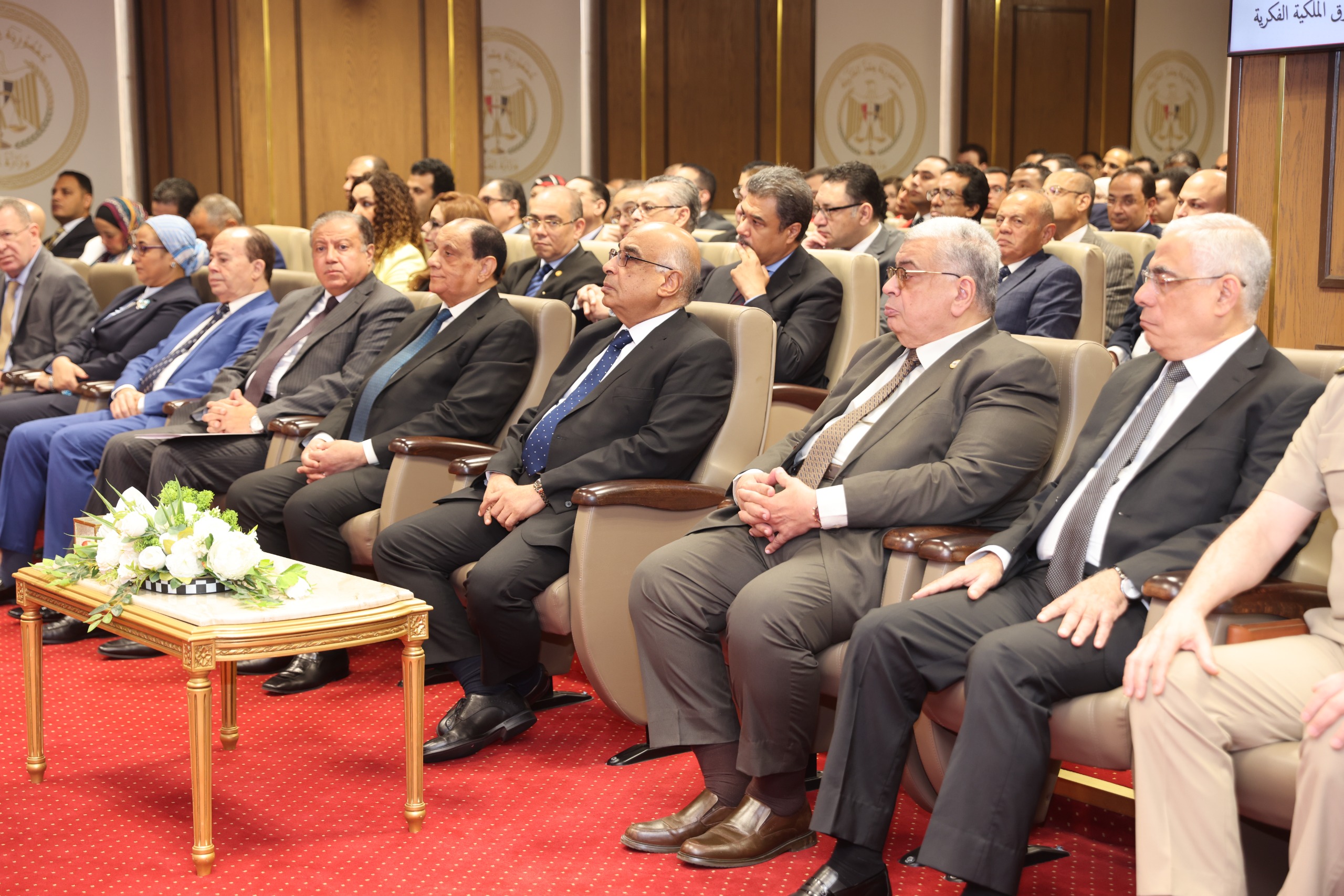 رئيس الجهاز المصري للملكية الفكرية يشارك في تكريم أوائل السادة القضاة لحصولهم على دورة تدريبية حول أساسيات حقوق الملكية الفكرية