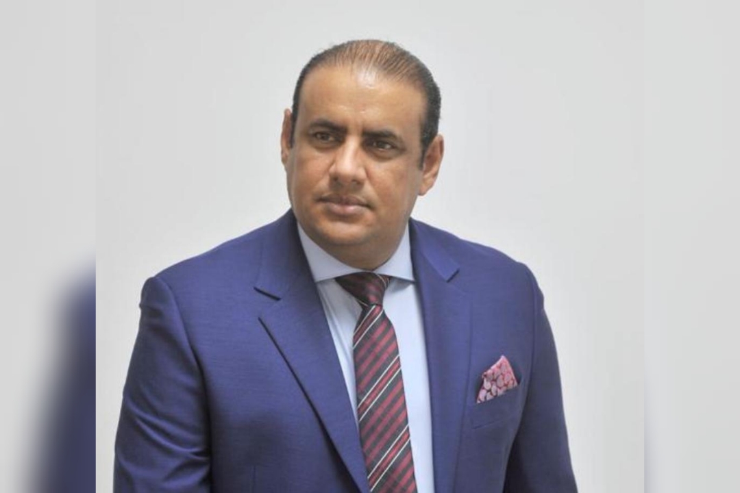 عبدالناصر الواحي يكتب: بين المطرقة والإنجاز: كيف يُعيد السيسي تشكيل مصر وسط العواصف؟