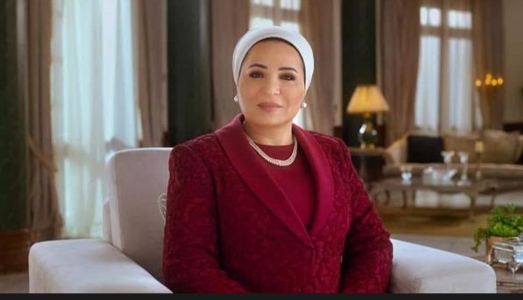 السيدة انتصار السيسي تهنئ أبناء مصر الأقباط بعيد القيامة المجيد