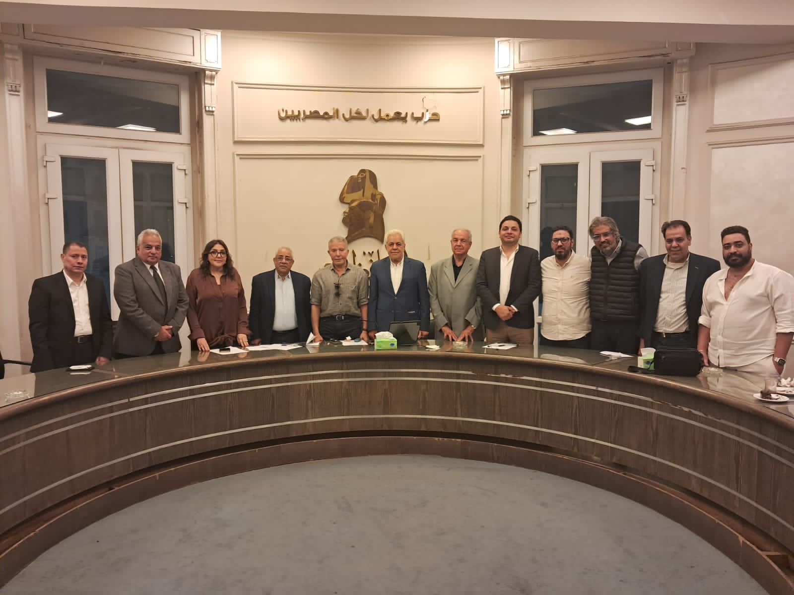 الحركة المدنية تضم أعضاء جدد لمجلس أمنائها وتدعو لتطبيق القائمة النسبية بالانتخابات والإفراج عن سجناء الرأي