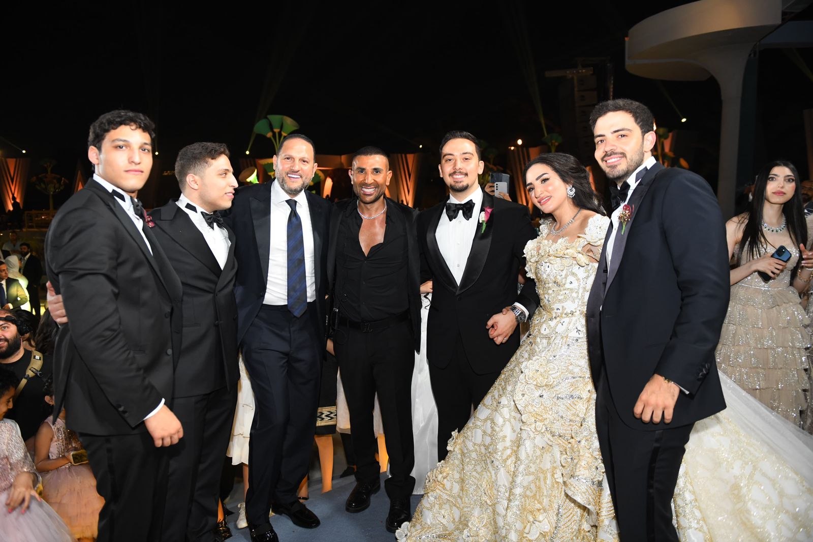 النجم عماد زيادة وزوجته بحفل زفاف نجل النائب أشرف رشاد
