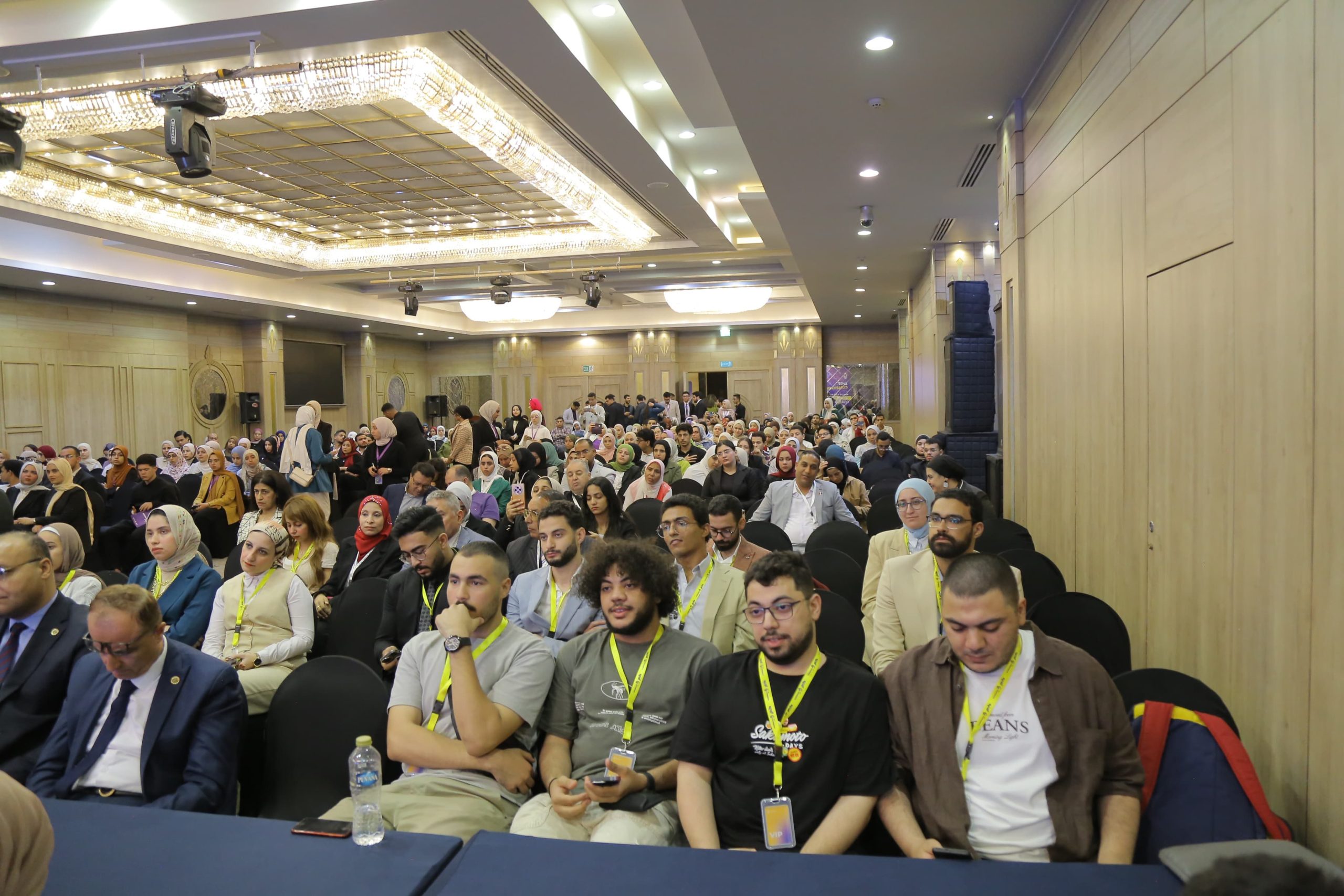 القاهرة تحتضن مؤتمر اتحاد طلاب الصيدلة لتمكين الطلاب برؤى مستقبلية ومهارات مهنية