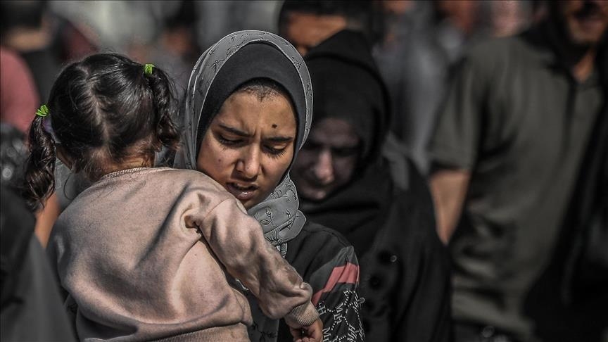 المركز العربي الأوروبي لحقوق الإنسان يصدر تقريرًا حول واقع المرأة الفلسطينية في قطاع غزة