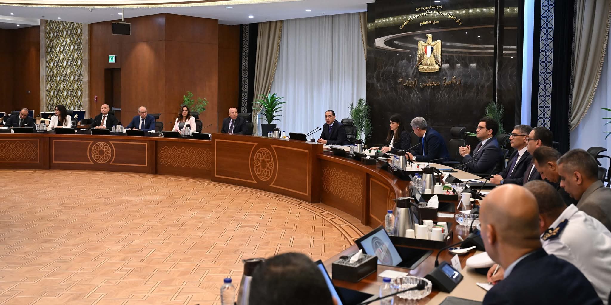رئيس الوزراء يترأس اجتماع اللجنة العليا لتنظيم فعاليات احتفالية افتتاح المتحف المصري الكبير
